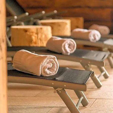 Hotel Hubertus Wellness & Breakfast 4*