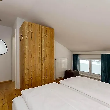 Hotel Hubertus Wellness & Breakfast 4*